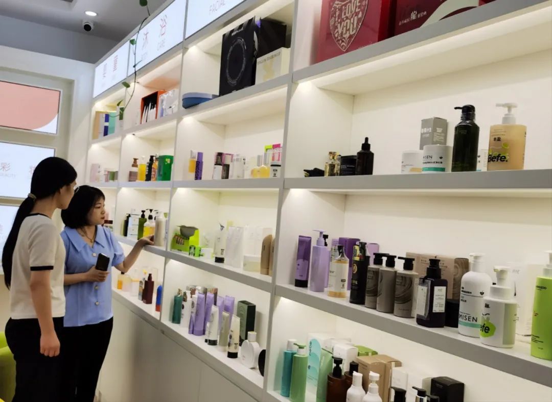 演变为集健康护理、私密美学与科技赋能于一体的综合性产业