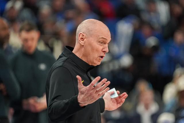 快船绝杀险些翻车！步行者摆烂战术遭NBA新规严