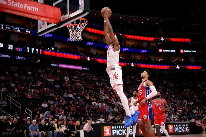 火箭主场力克76人杜兰特29分里程碑阿门爆发