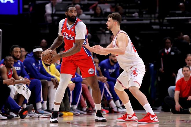 火箭主场力克76人杜兰特29分里程碑阿门爆发